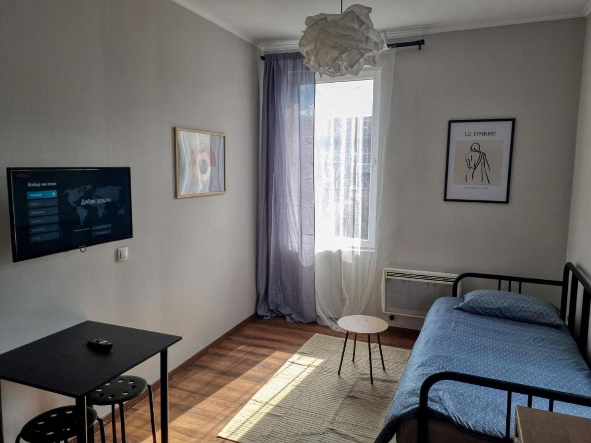 Cozy Apartment In Sofia Center ภายนอก รูปภาพ